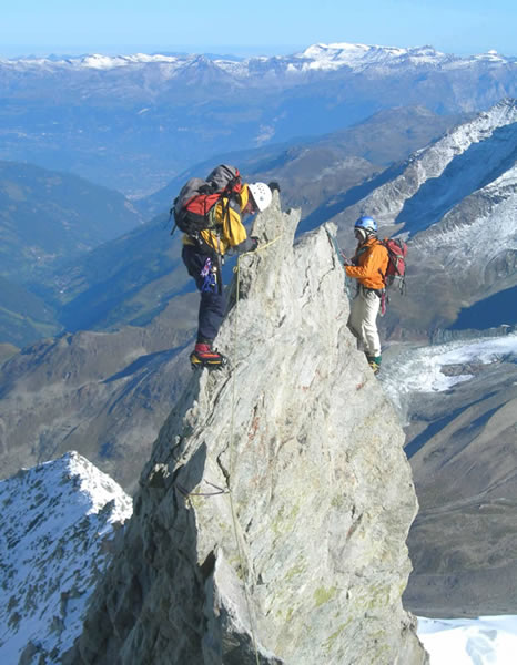 grandes-courses-zinal-rothorn-traverse