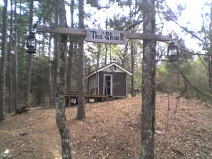 larrys-shack-at-the-pond